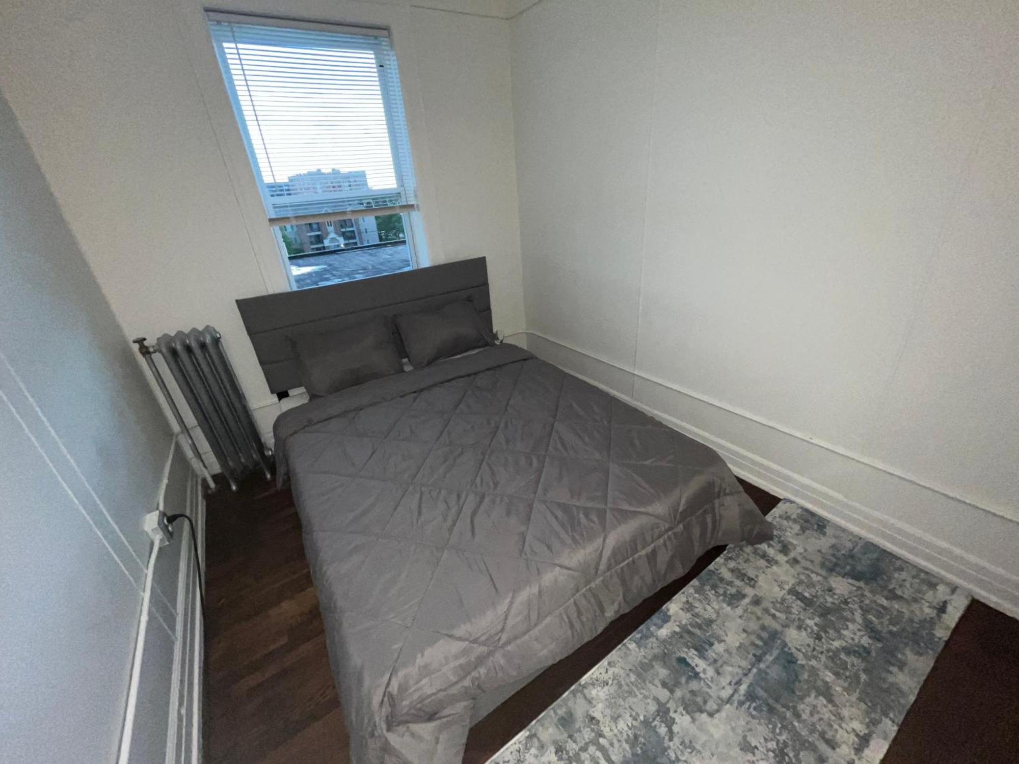2 Bedroom Stylist Apartment Detroit Exterior foto